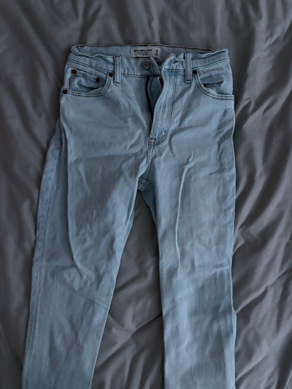Abercrombie & Fitch Light Blue Straight Leg Women’s Jeans